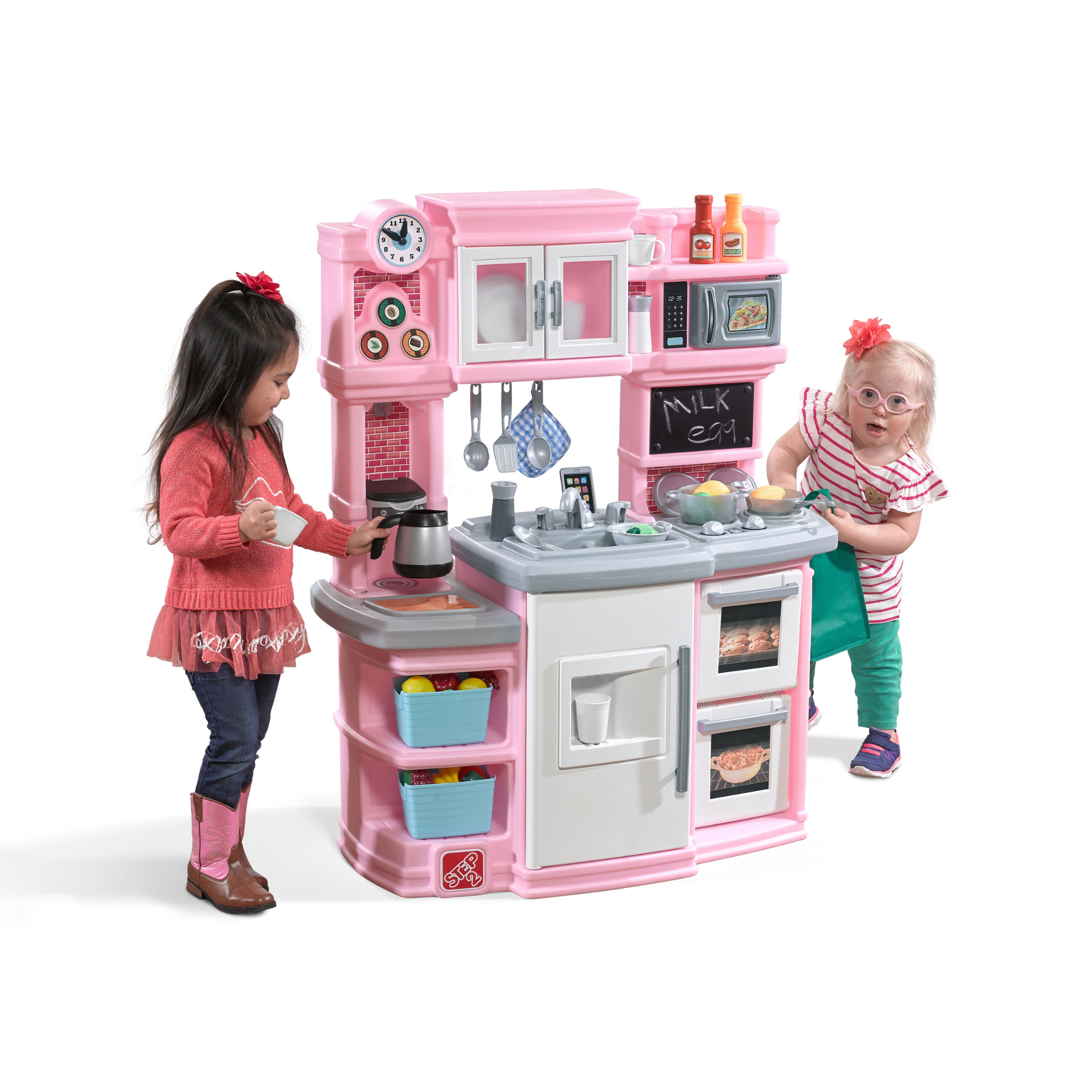 Step2 Great Gourmet Kitchen, Kitchen Playset with 36 Piece Accessories Including Pots and Pans, Folk and Spoon, Indoor and Outdoor Roleplay ToySuitable for Children both Boys and Girls Aged 2+
