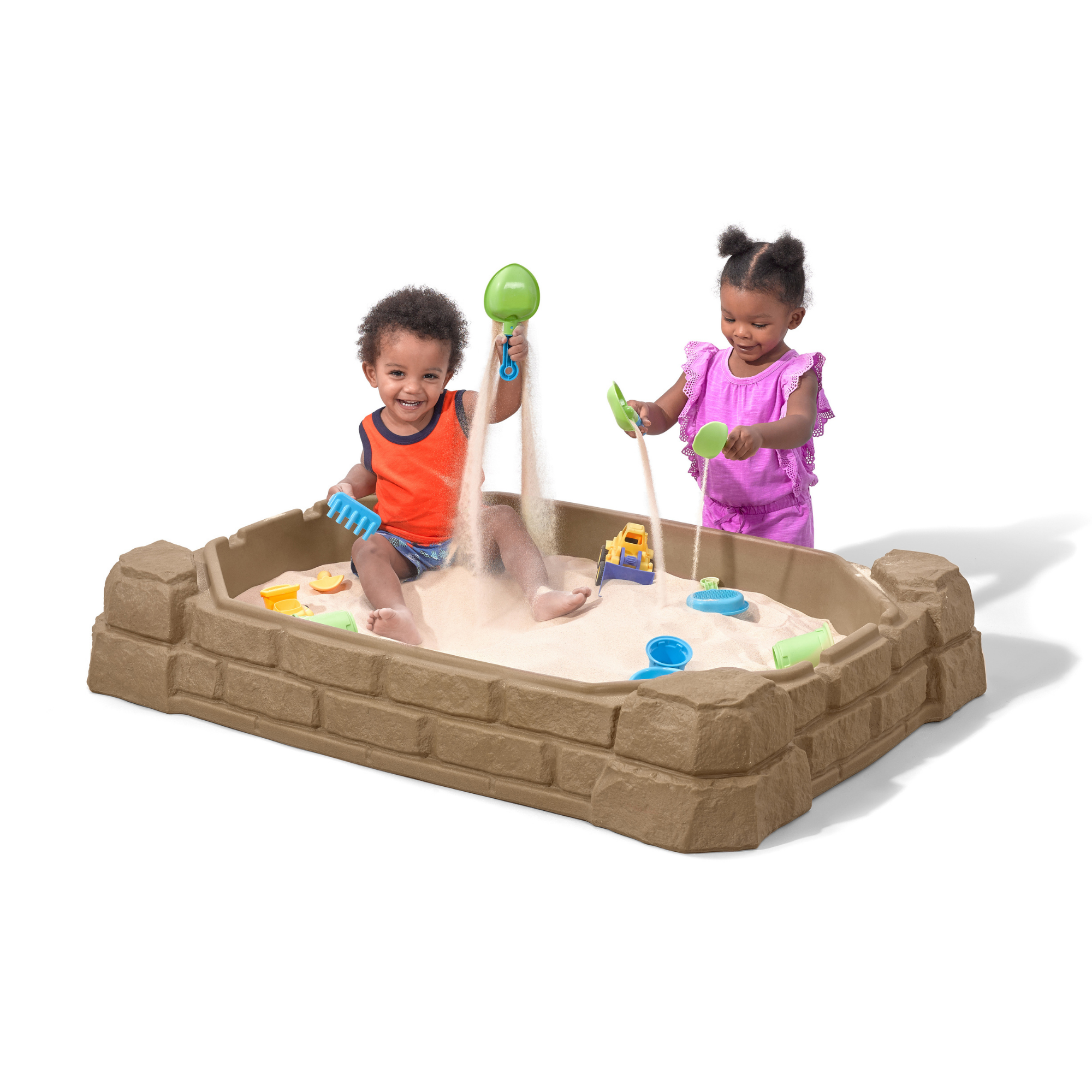 Step2 Naturally Playful Sandbox with Lid, Outdoor Sandpit, Sensory Play and Activity Toy with 4 Molded Seats, Backyard Garden Sandpit with 90 kg Holding Capacity, Suitable for Toddlers Aged 2+