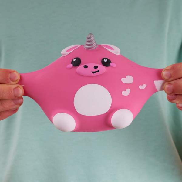 Smooshzees Cutezees Scarlet, Pink Unicow, Collectable Characters, Supersoft, Cuddly and Squishy!