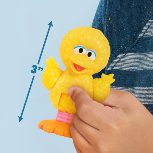 Sesame Street 5 Pack Mini Figures, 3-Inch Collectible Toys, Includes Elmo, Cookie Monster, Big Bird, Oscar the Grouch, and Abby Cadabby, Offically Licensed by Just Play for Kids Ages 2 and Up