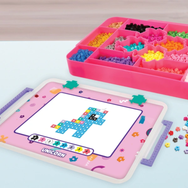 Character Options Simbrix Connect & Wow Maker Studio Pink with 4000+ brix, 2D & 3D Pixel Arts and Crafts Construction Toy, Creative & Imaginative STEAM Building Toy for Boys & Girls Ages 5+