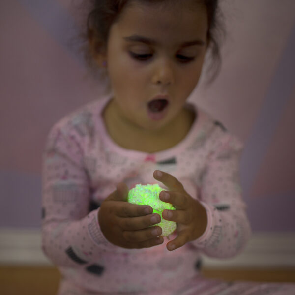 Learning Resources Playfoam Glow-in-the-Dark 4-Pack, Mess-Free Sensory Play Foam, Never Dries Out, Glows in the Dark for Creative Fun