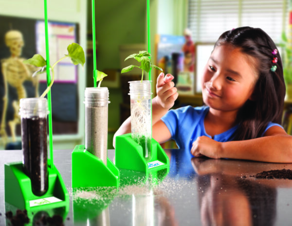 Learning Resources Hydroponics Demonstration Lab, 360° Viewing for Plant Growth Observation, STEM Educational Kit, Ages 5+