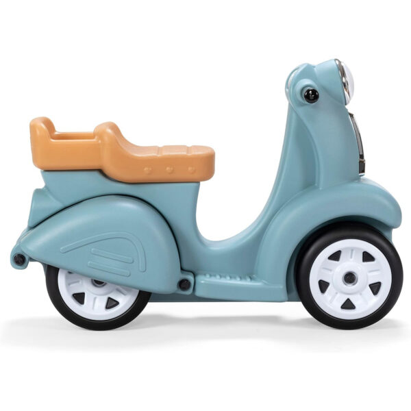 Step2 Kids Ride Along Scooter, Single Seater Easy to Store Ride On Toy with Rear Storage Slot, Suitable for Children both Boys and Girls Aged 18m and Above, Blue