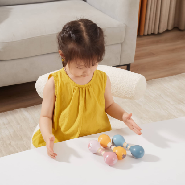 PolarB Wooden Double Maracas for Babies and Toddlers, Easy Grip Lion Design, Early Musical Instrument, Safe and Non-Toxic, Suitable from 0m+