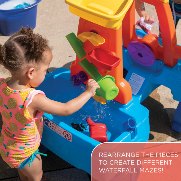 Step2 Car Wash Splash Center, Outdoor Water Table and Sensory Playset, Activity Toy with Dual Rain Wall, 13 Piece Accessories, Backyard Activity Centre,  Suitable for Kids both Boys and Girls Aged 3+