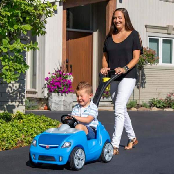 Step2 Whisper Ride II, Single Seater Kids Push Car, Easy to Store Ride On Toy with Seatbelt, Horn and Storage Trunk, Suitable for Children both Boys and Girls Aged 18m and Above, Blue